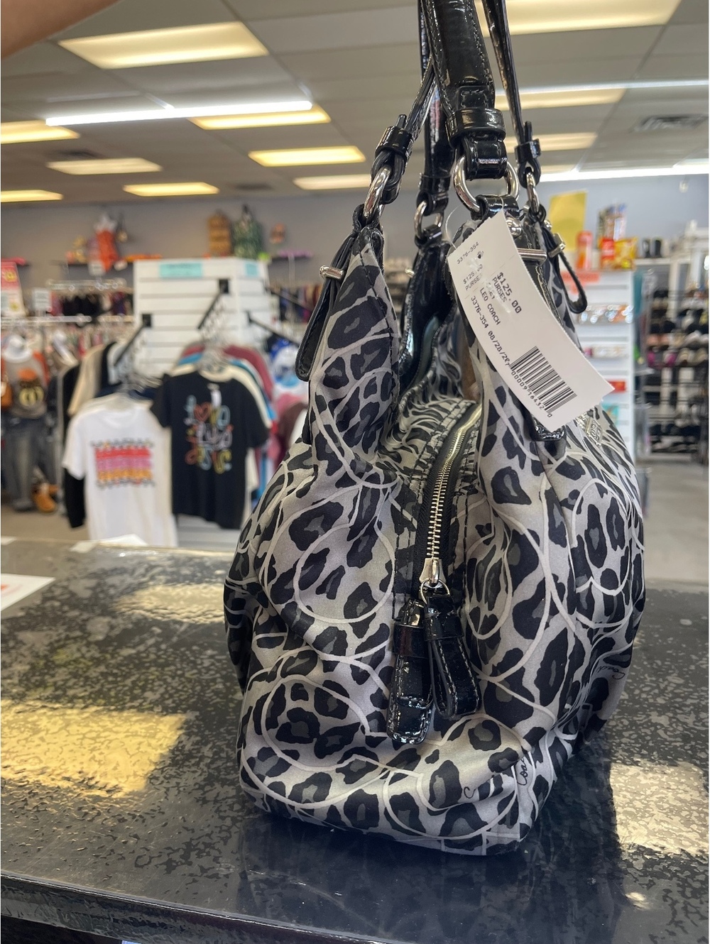 Coach Women's Shoulder Bag with Black and Gray Leopard Print - Picture 3 of 8